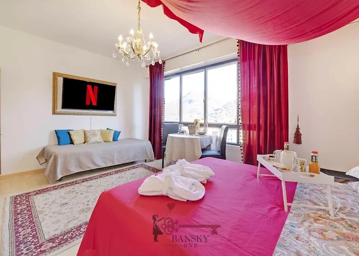 Romantic Loft With Outside Swimming Pool, 400m From Station Apartment Lugano