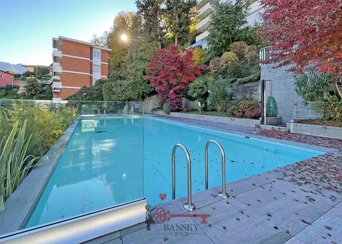 Romantic Loft With Outside Swimming Pool, 400m From Station Apartment Lugano