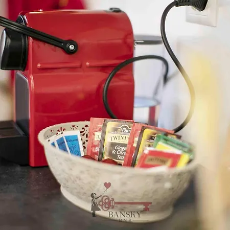 Romantic Loft With Outside Swimming Pool, 400m From Station Apartment *